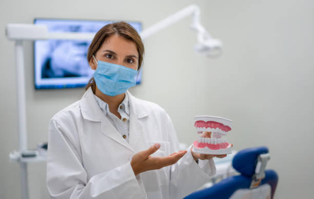 Best Emergency Dental Care for Broken or Chipped Teeth in Hollandale, MS